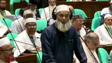সংসদে প্রবেশের সময় মাথা ঝুঁকিয়ে সম্মান দেখানোতে আপত্তি জামায়াত এম